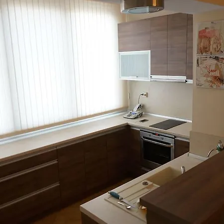 Ani Apartment